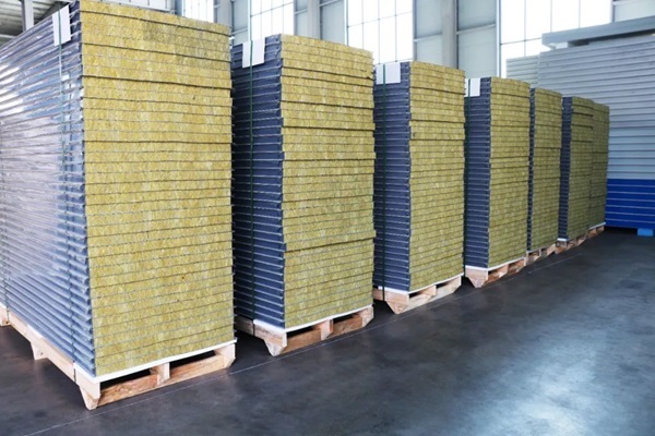 EPS Sandwich Panel Machine